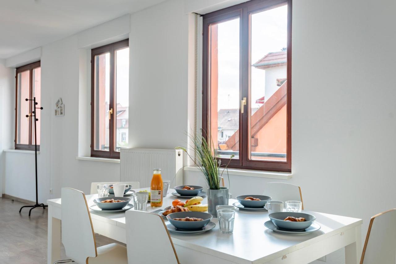 Appartamento Le Manoir De Cyrielle A 10 Min Du Centre De Strasbourg Bischheim Esterno foto
