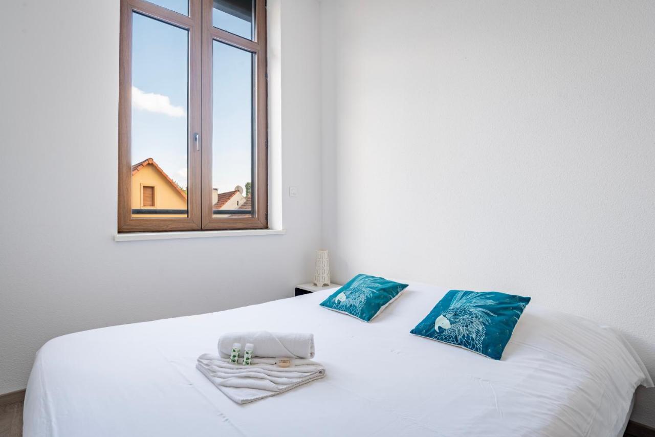 Appartamento Le Manoir De Cyrielle A 10 Min Du Centre De Strasbourg Bischheim Esterno foto